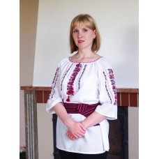 Embroidered blouse "Rosa"